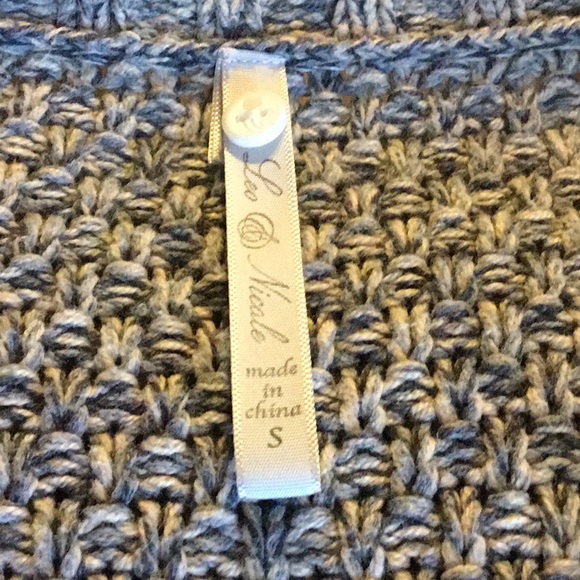 Leo & Nicole Chunky Brown Snap Closure Sweater, S - Picture 6 of 8